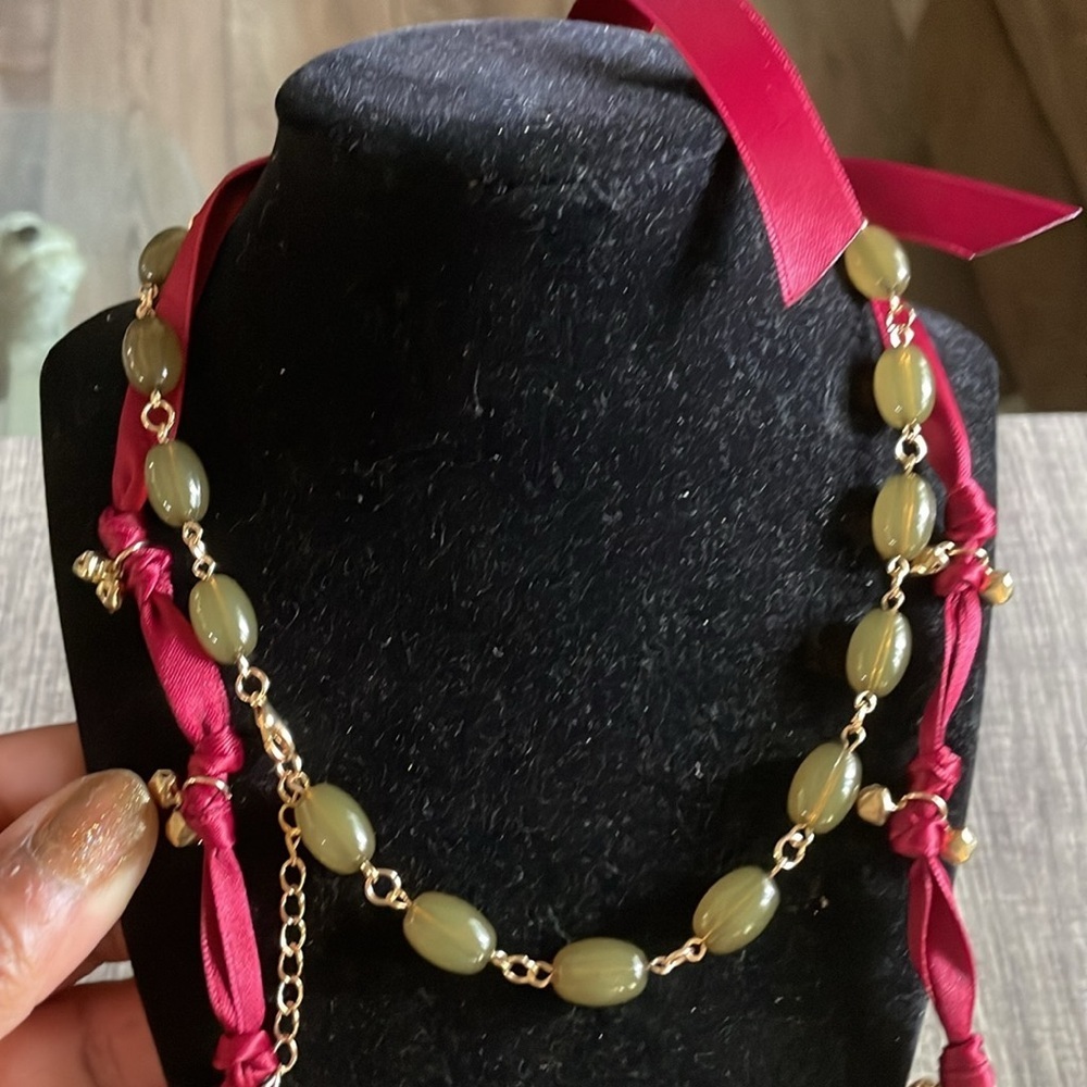 Green Beaded And Ribbon Necklaces - Picture 7 of 12